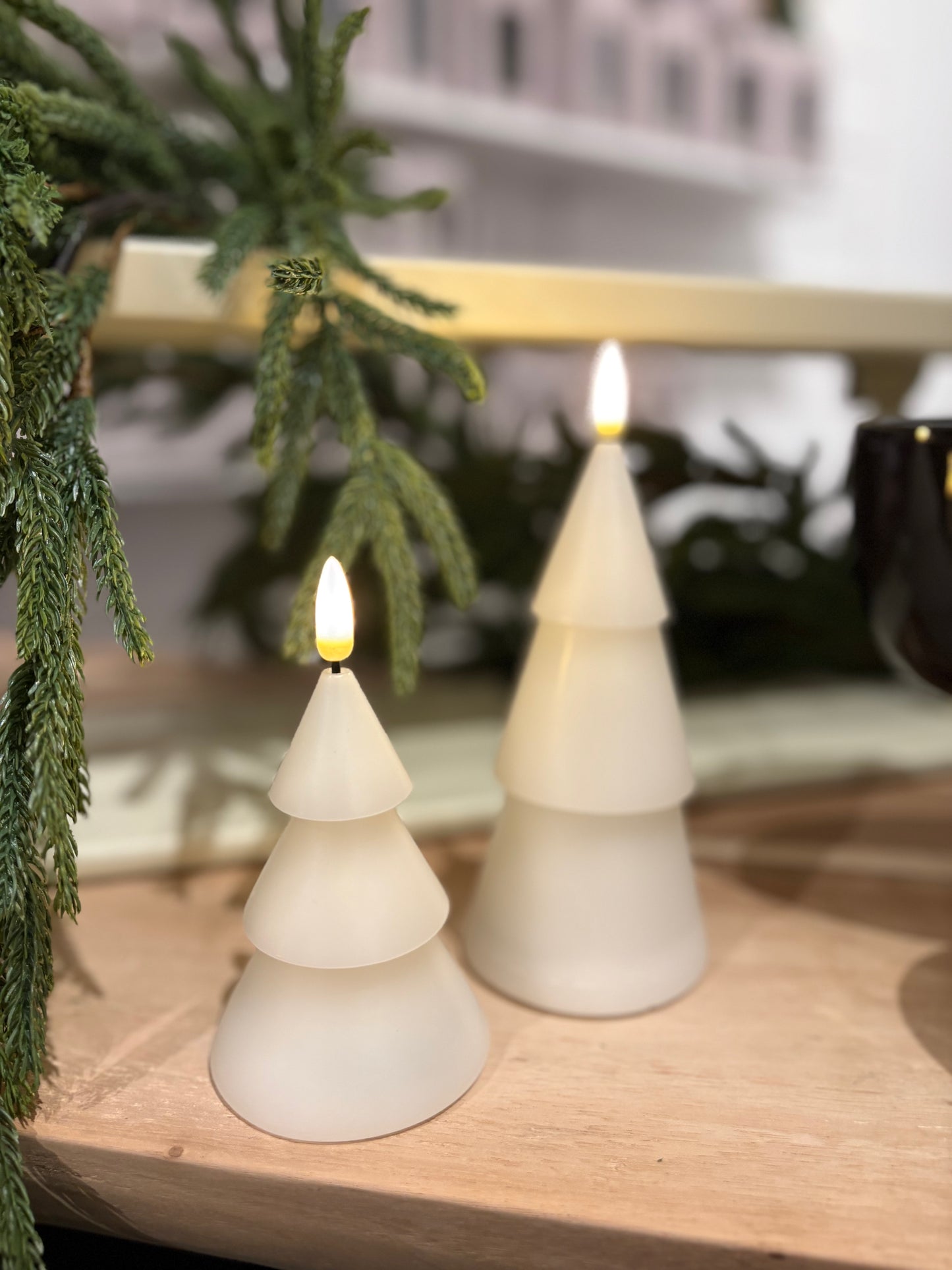 7in Cream Smooth Tree Candle 3D Flame