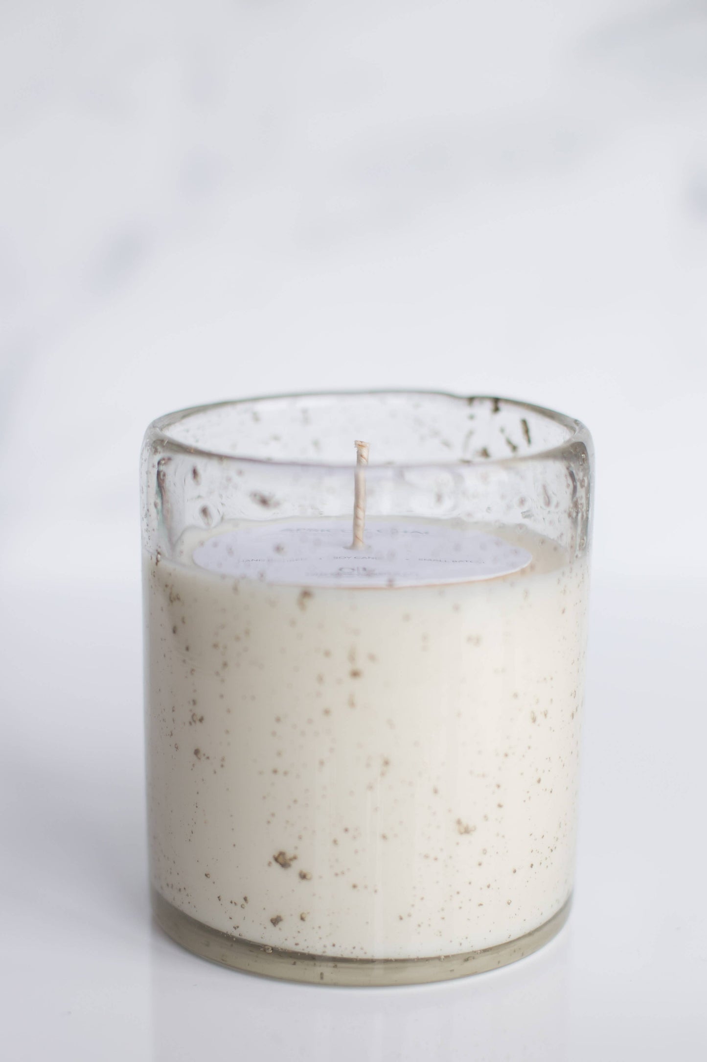Old Line Candle Co - Bubble/Flecked Candle: 16oz Cashmere
