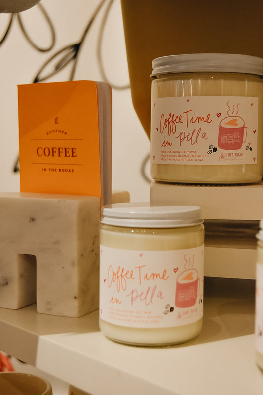 Coffee Time in Pella Candle - 16 oz.